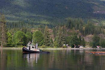 Tranquility Bay Waterfront 5* Sechelt